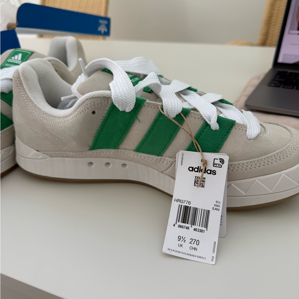 adidas Beige and Green Low-Top Sneakers - Picture 4 of 5